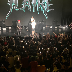 第五人格打屁屁
